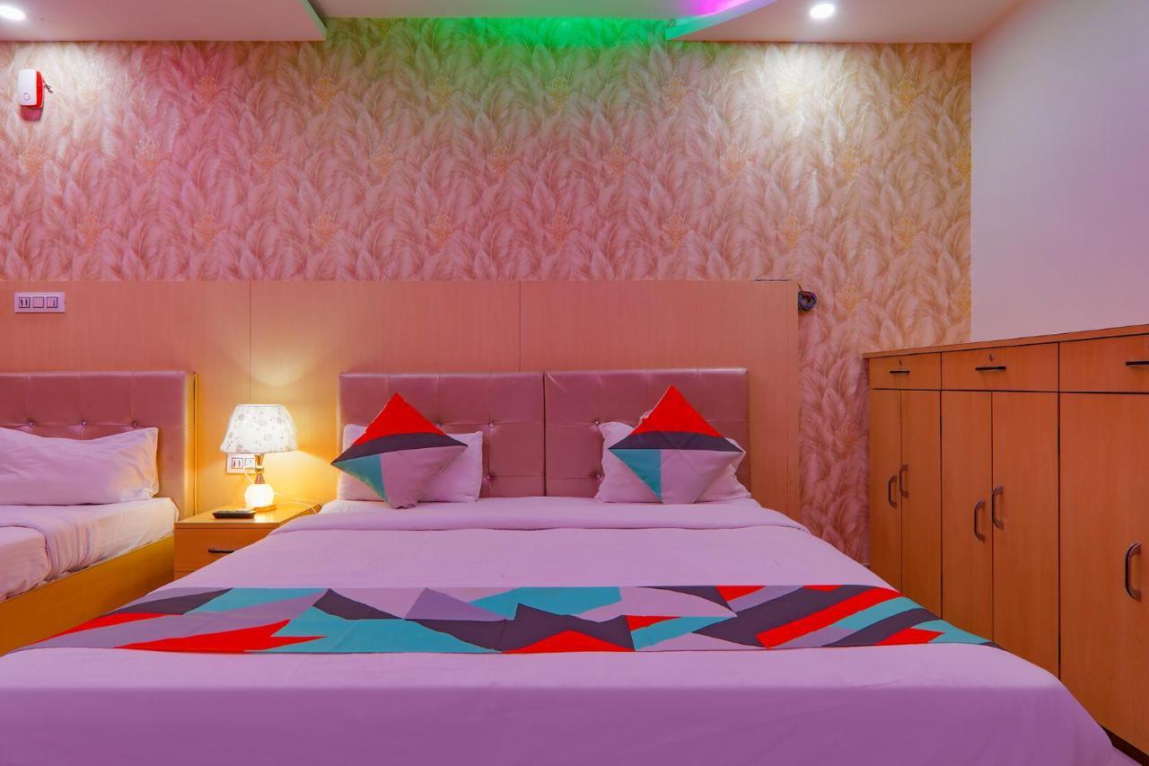 Hotel Fabexpress Moti Mahal à Bénarès Extérieur photo