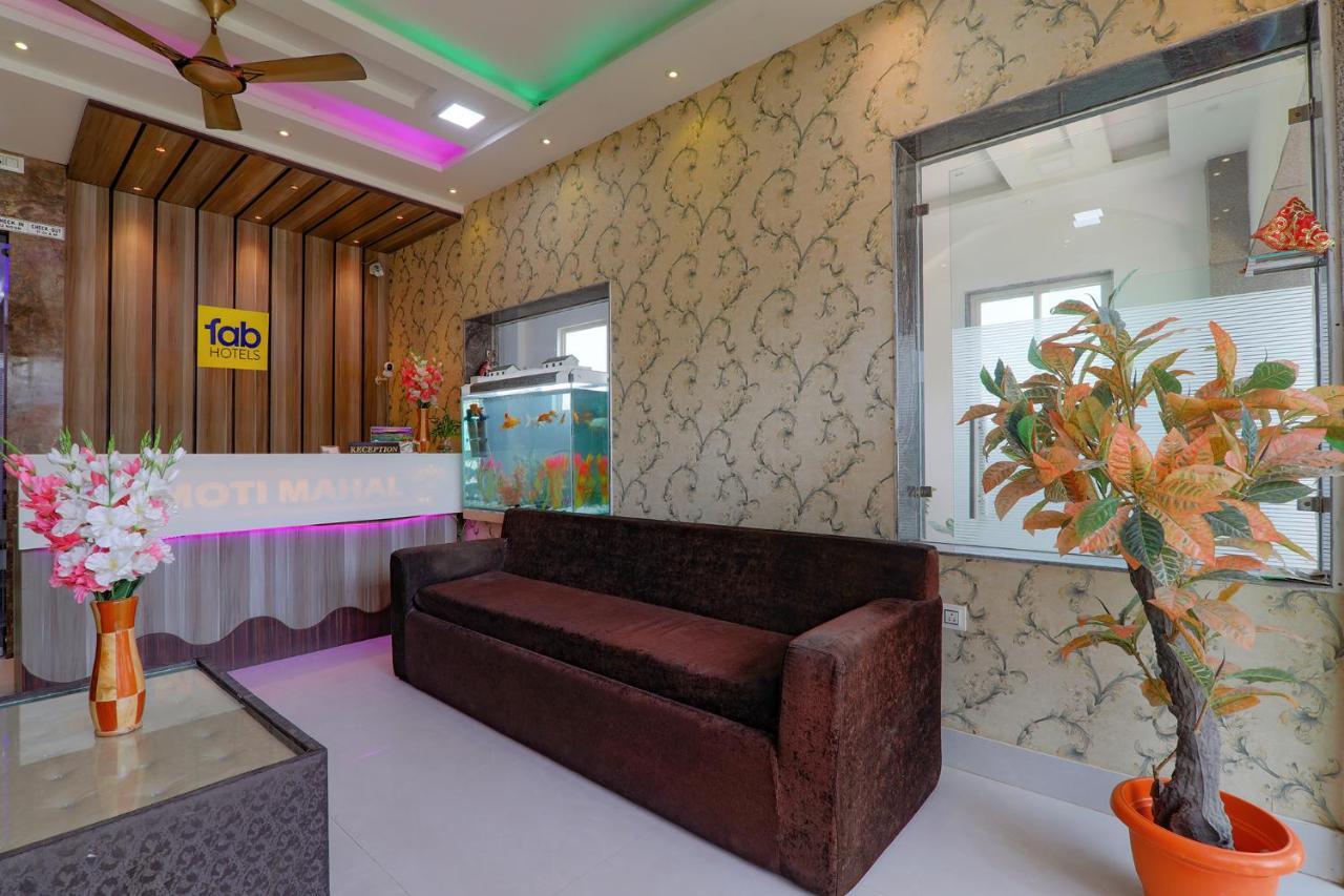 Hotel Fabexpress Moti Mahal à Bénarès Extérieur photo