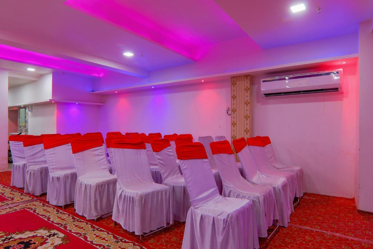 Hotel Fabexpress Moti Mahal à Bénarès Extérieur photo