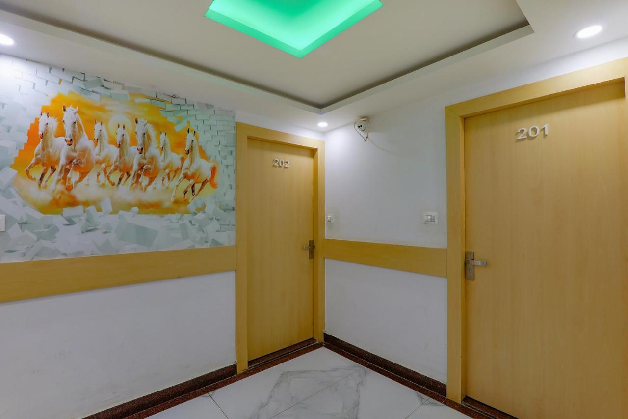 Hotel Fabexpress Moti Mahal à Bénarès Extérieur photo