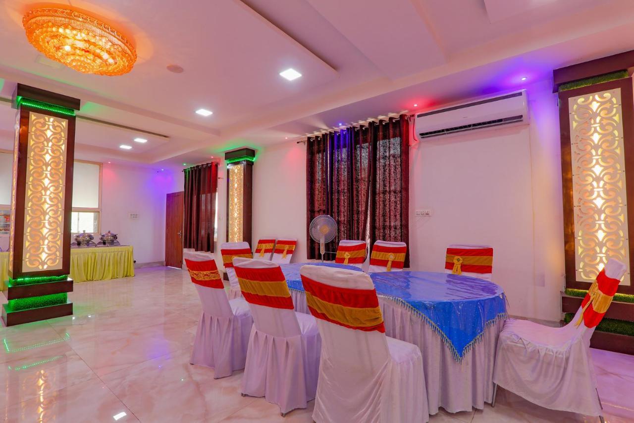 Hotel Fabexpress Moti Mahal à Bénarès Extérieur photo
