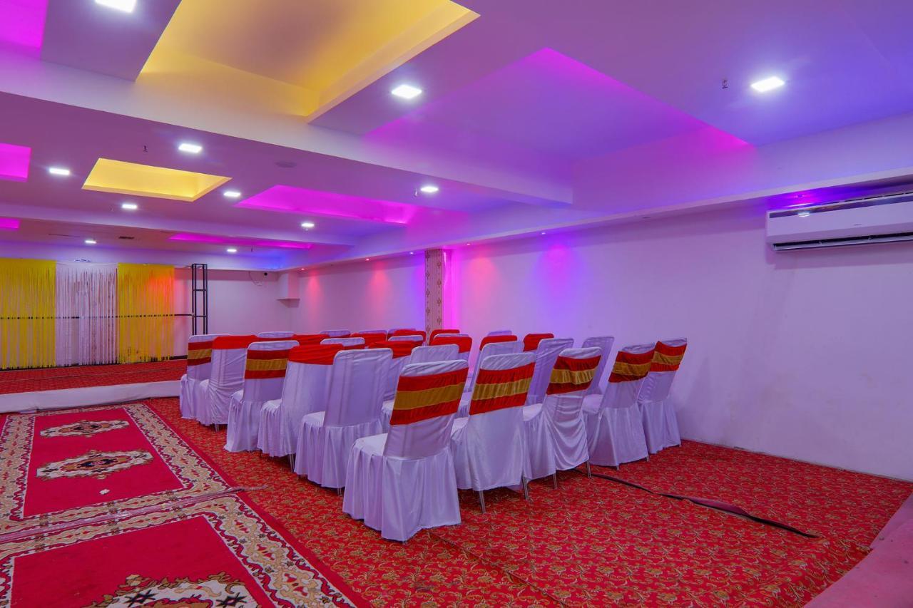 Hotel Fabexpress Moti Mahal à Bénarès Extérieur photo
